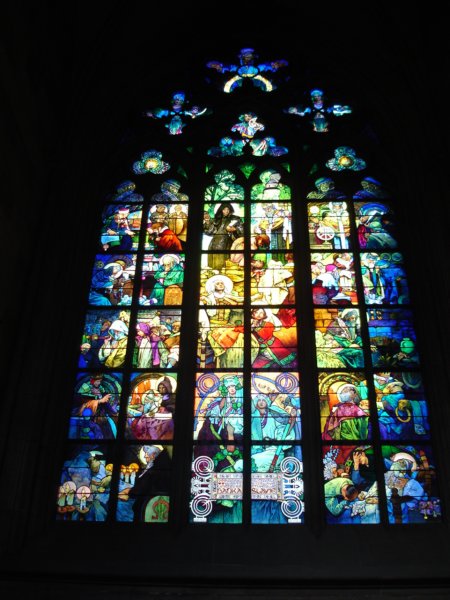 stainedglassofstvitus4.jpg