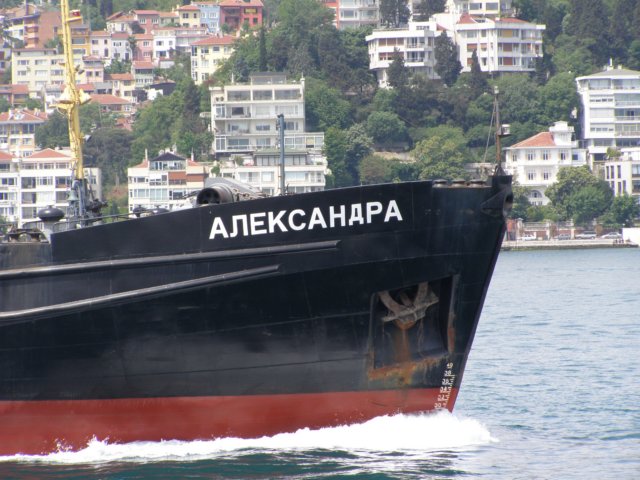 russianboatalexandra.jpg