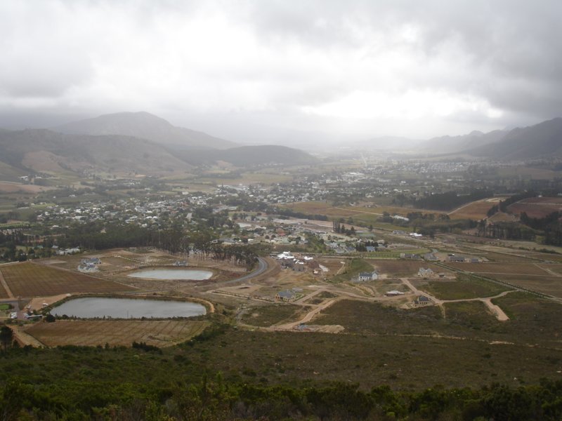 lookingdownonfranschhoek.jpg