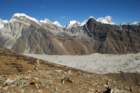 ngozumbaglacierwitheverestnuptseandlhotsebehindtheblackpeak_small.jpg