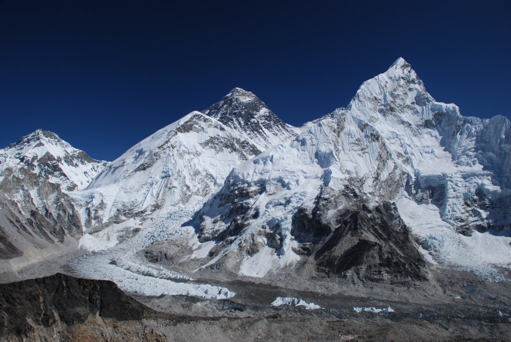 khumbuicefalleverestsouthcolandnuptse.jpg