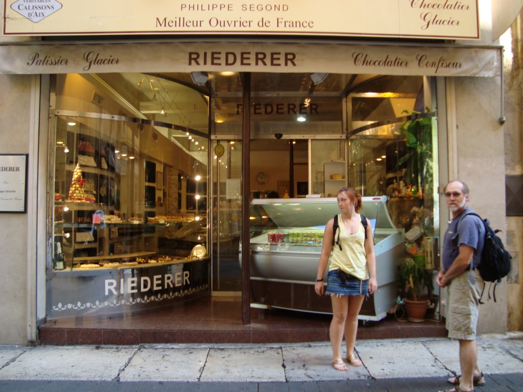 coursmirabeaurecommendedforitsrichpatisserie.jpg