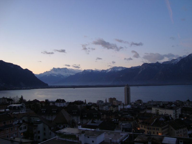 thesaturdaymorningitwasabrilliantbeautifuldawnovermontreux.jpg