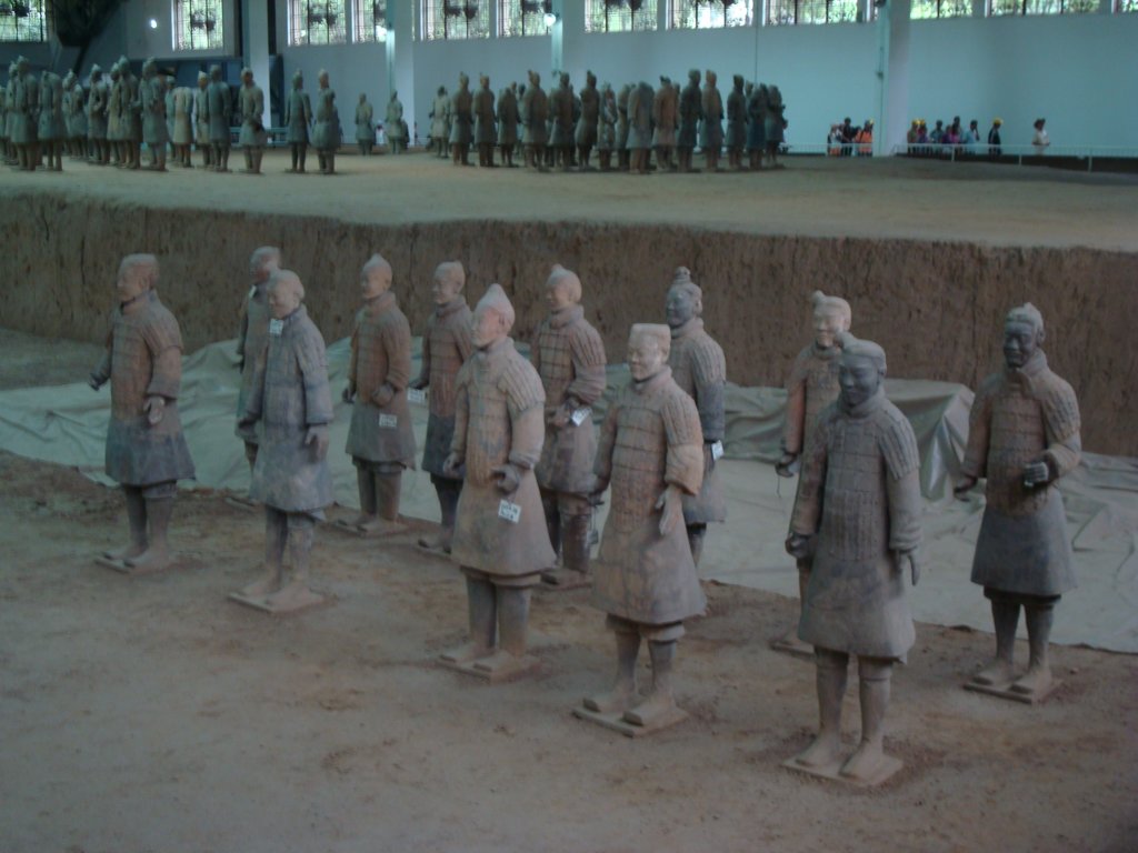 theterracottawarriorsinpit13.jpg