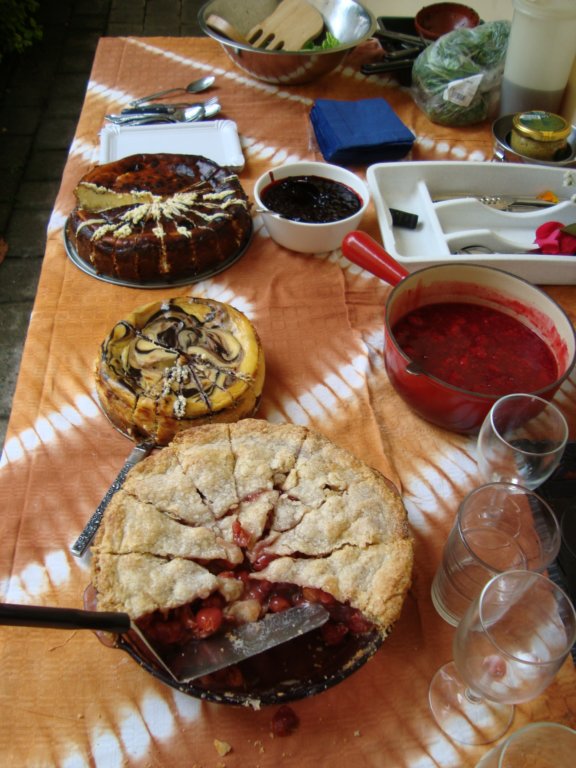 nowthedessertcourseisonthetablecherrypieandcheesecake.jpg