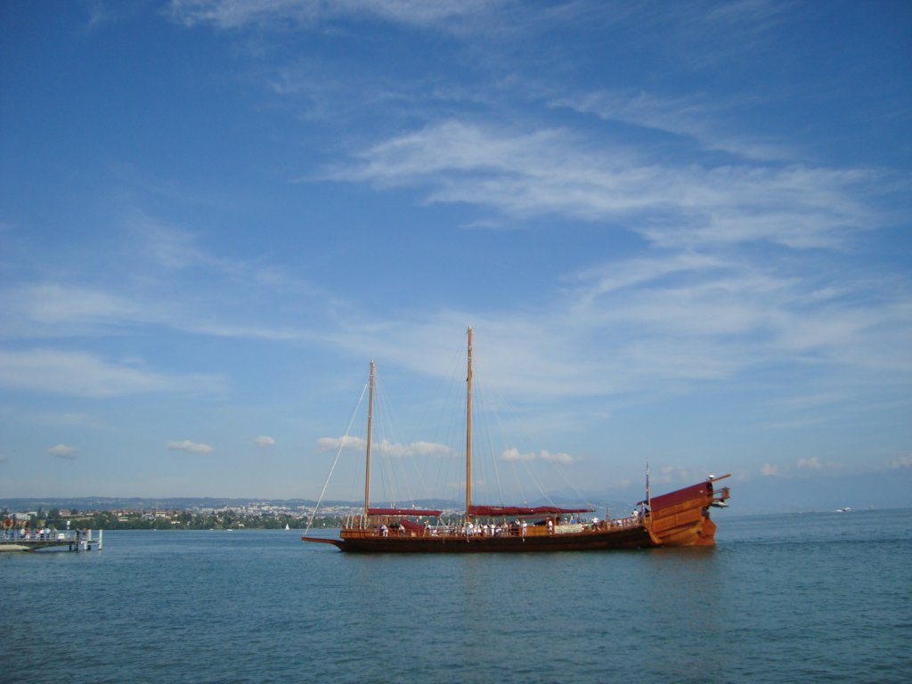 traditionalboatfrommorges2.jpg