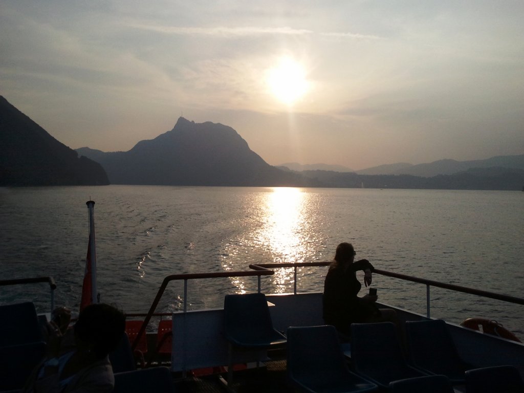 sunsetonlakelugano.jpg