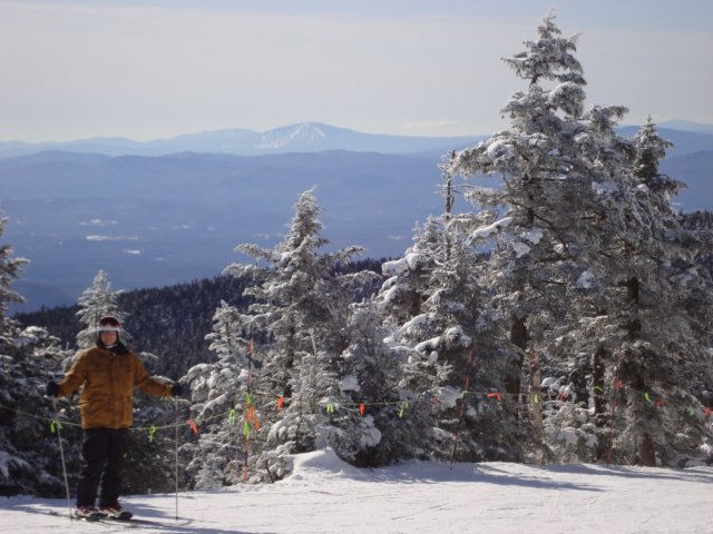 strattonmountainfromthesummit11ammonday20feb2012.jpg